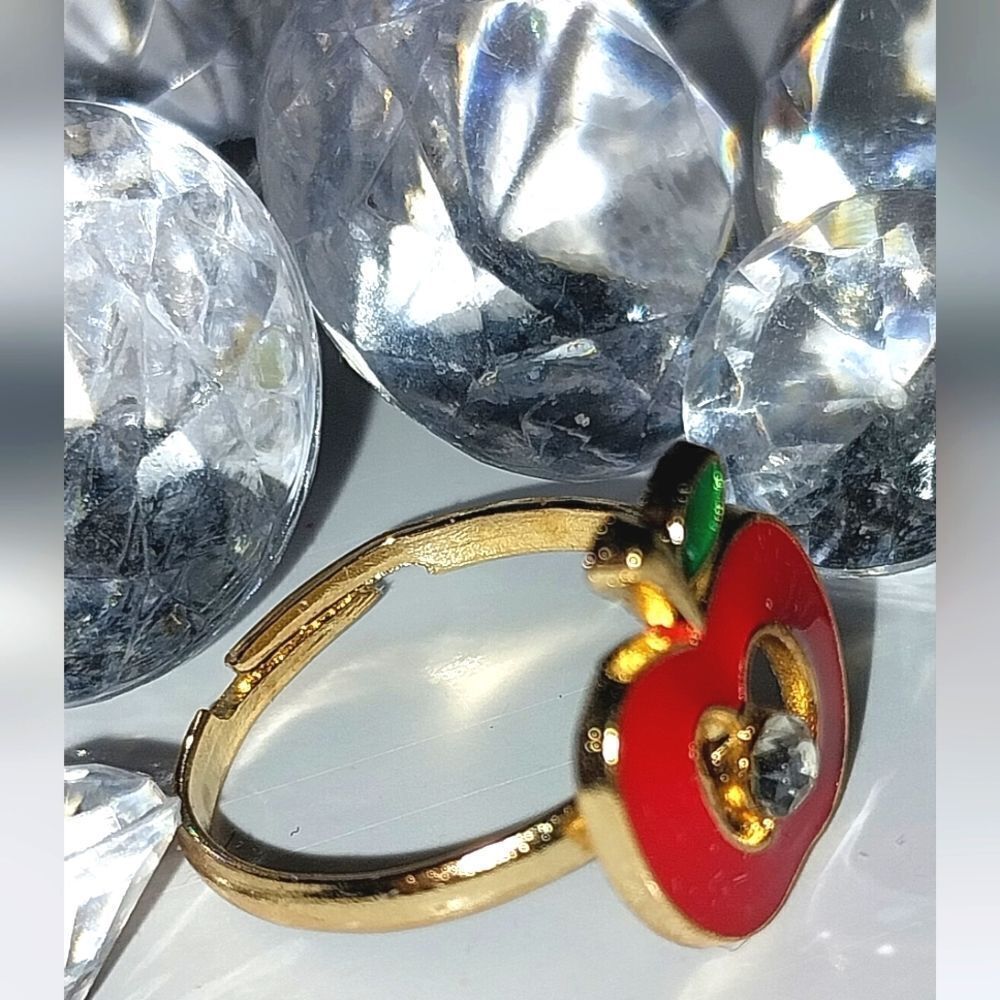 Super cute girls jeweled adjustable ring - Picture 4 of 5